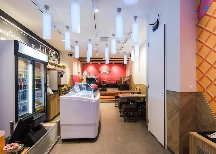 بيت شباب Warmoes *