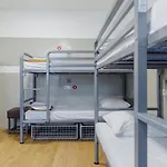 Warmoes Hostel *